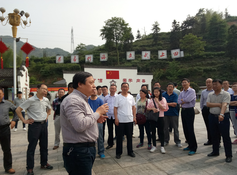 微信图片_20170508165935.jpg