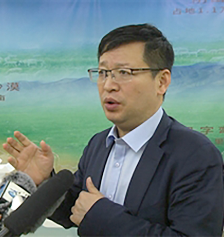 20104508l8yk.jpg