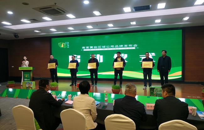 AW69K1W3.jpg AW69K1W3.jpg